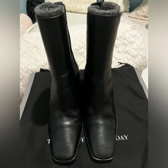 Black Leather Thursday Boots Company Soho - Picture 5 of 15